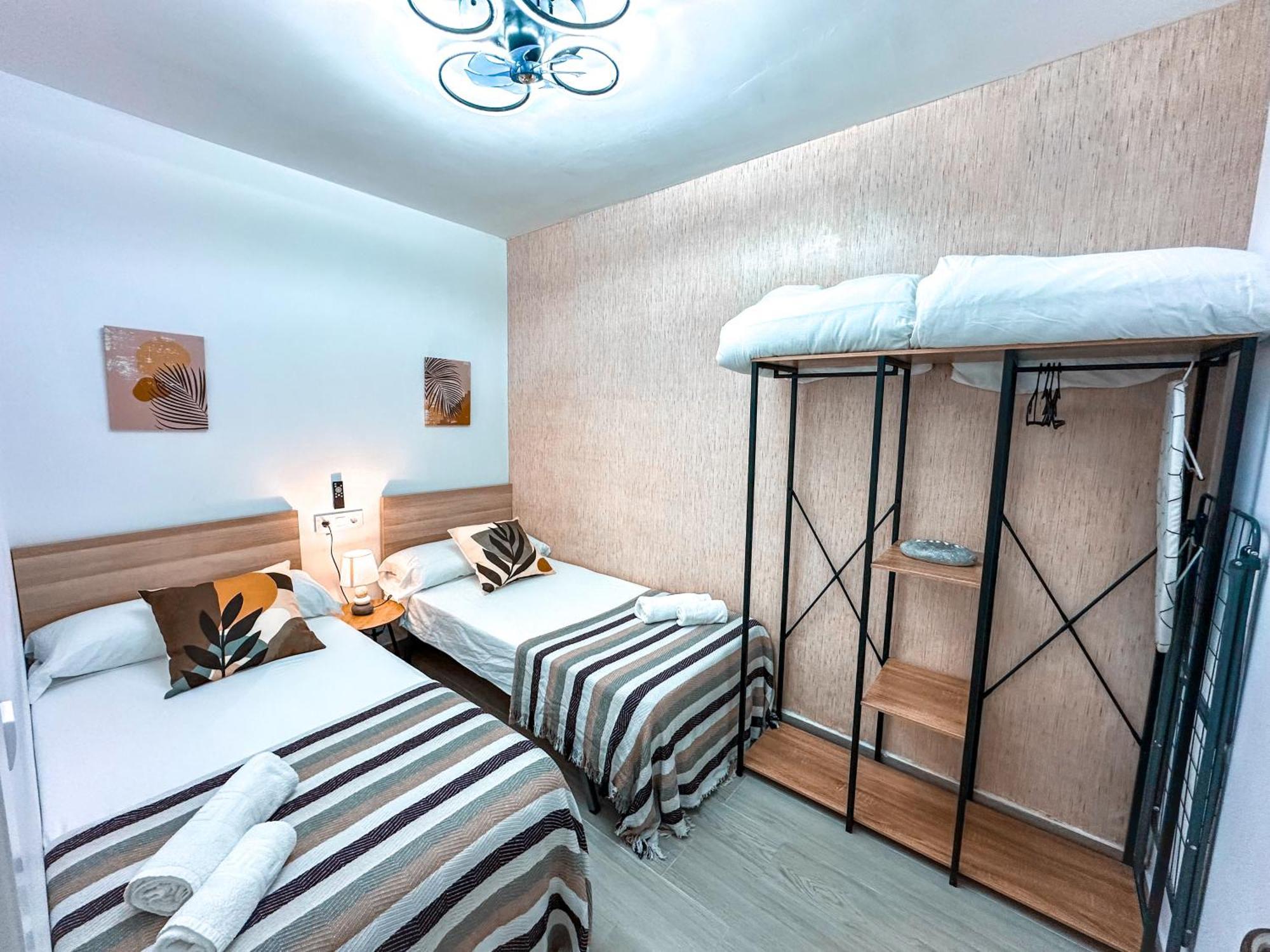 A&M Apartamento En Nervion Sevilla Bagian luar foto
