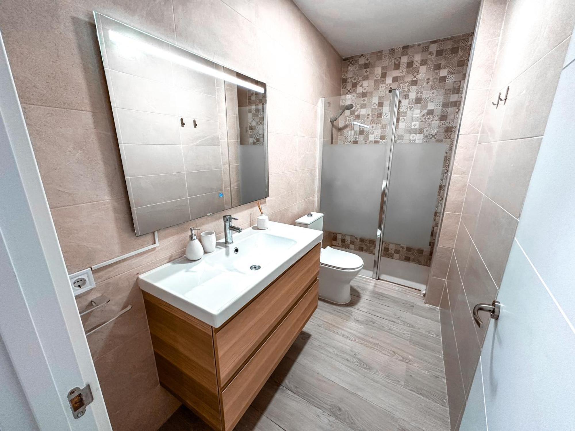 A&M Apartamento En Nervion Sevilla Bagian luar foto