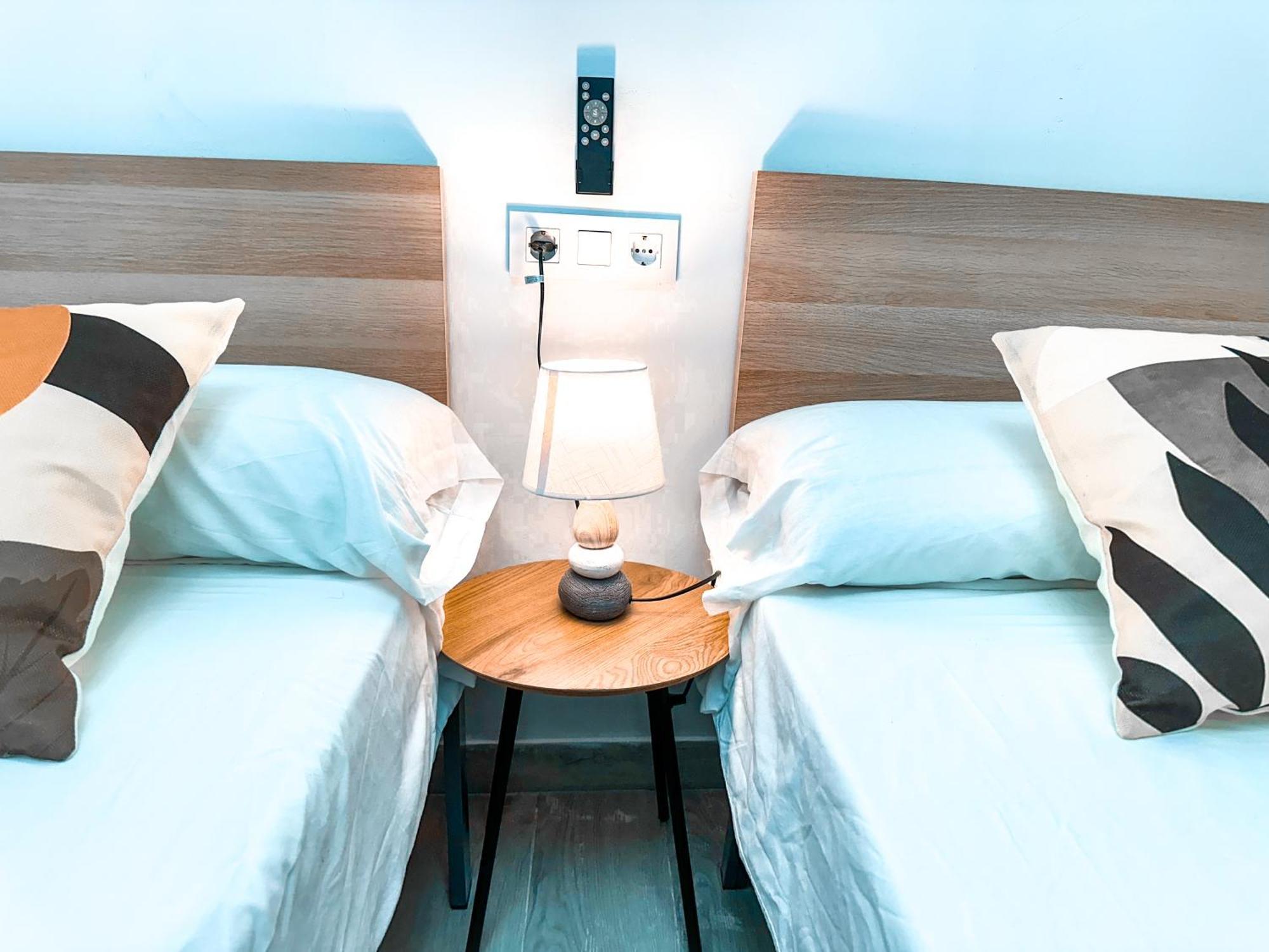 A&M Apartamento En Nervion Sevilla Bagian luar foto